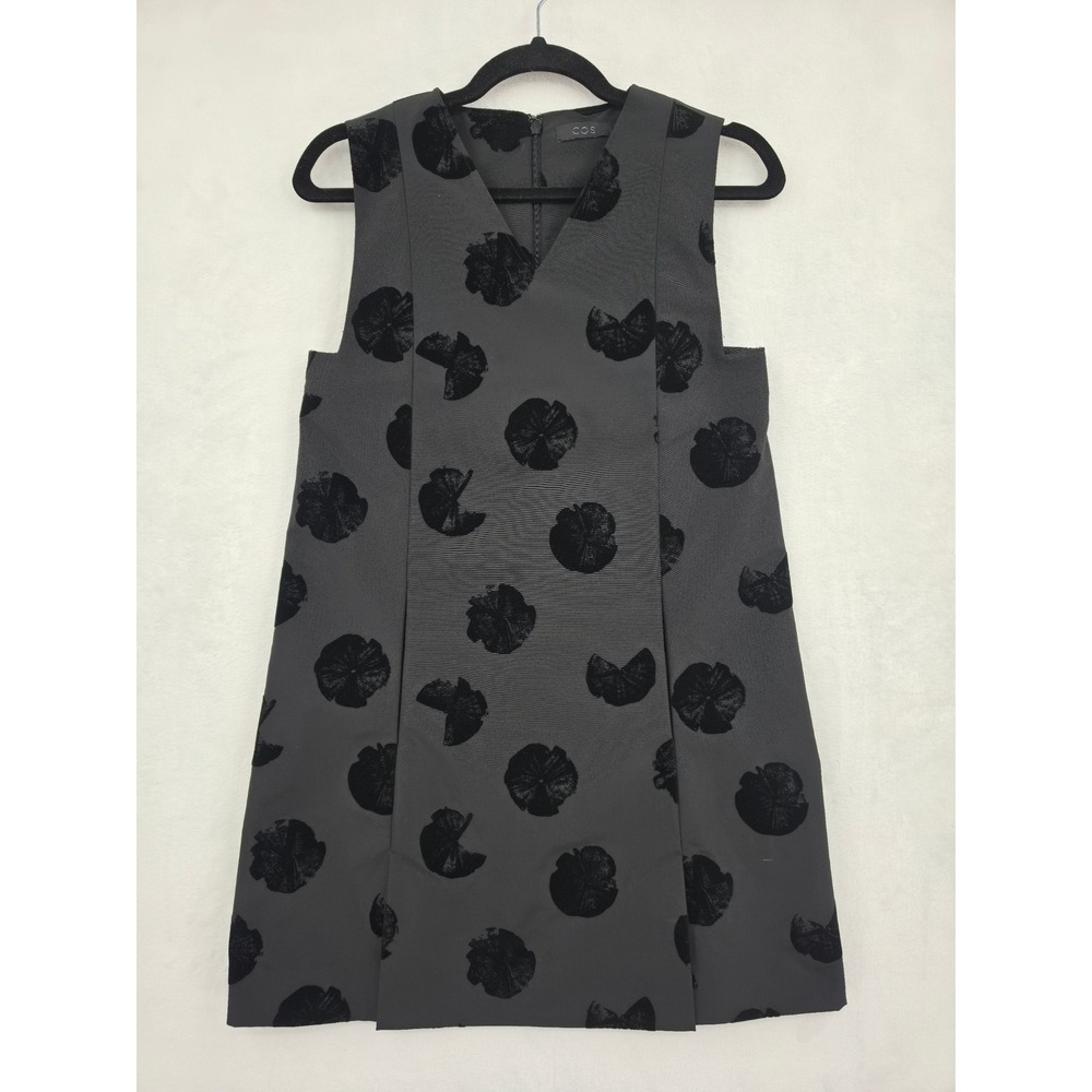 COS Sleeveless Black Velvet Shift Dress V-Neck Mini Floral Small Tech Party Chic